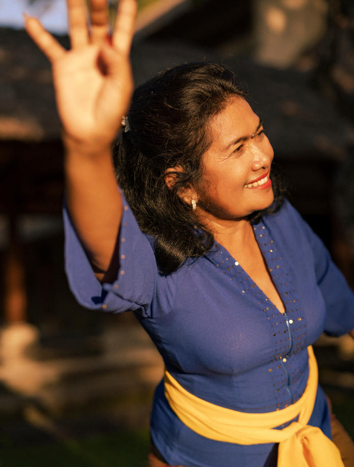 Amandari, Indonesia - Amansanti, Ibu Agung, Dancer.jpg